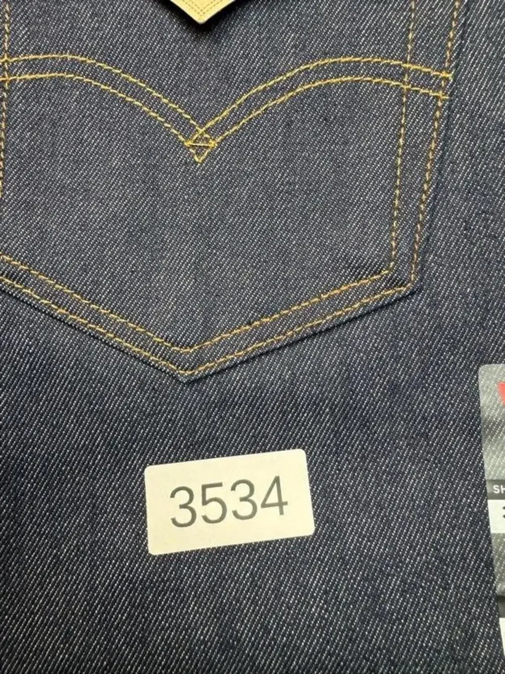 Levi's 501 Jeans Mens 34x38 Blue Raw Shrink-To-Fit Straight Button Fly Denim